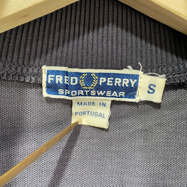 『送料無料』ビンテージ　FRED PERRY トラックジャケット　グレー　ポルトガル製