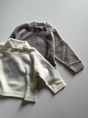 eLfinFolk Fluffy mock neck pullover