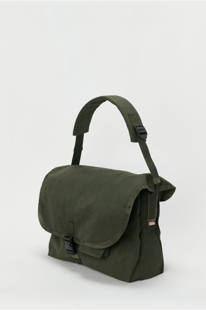 Hender Scheme” messenger bag large”khaki olive | Lapel Hender Scheme” messenger bag large”khaki olive | Lapel