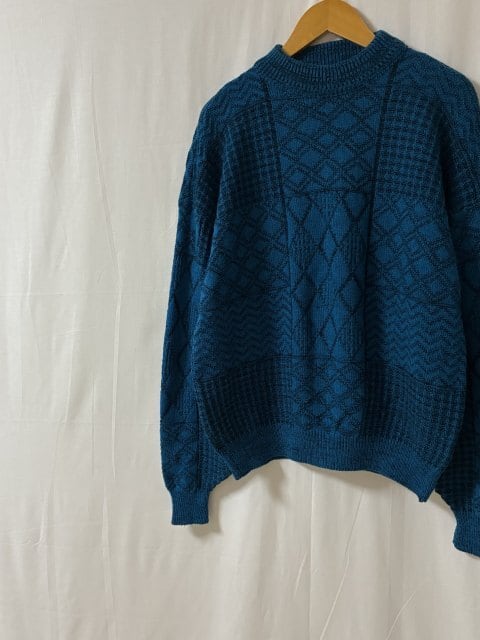 1980~90's Bi-Color Knitting Pattern Sweater