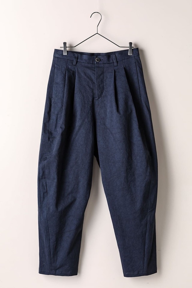 individual sentiments // WIDE TUCK PANTS