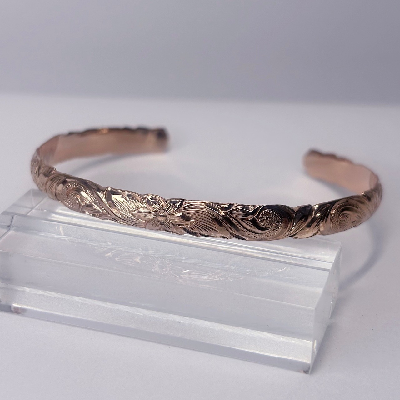 Classic Hawaiian Bangle -lucky plumeria / Pink Gold-