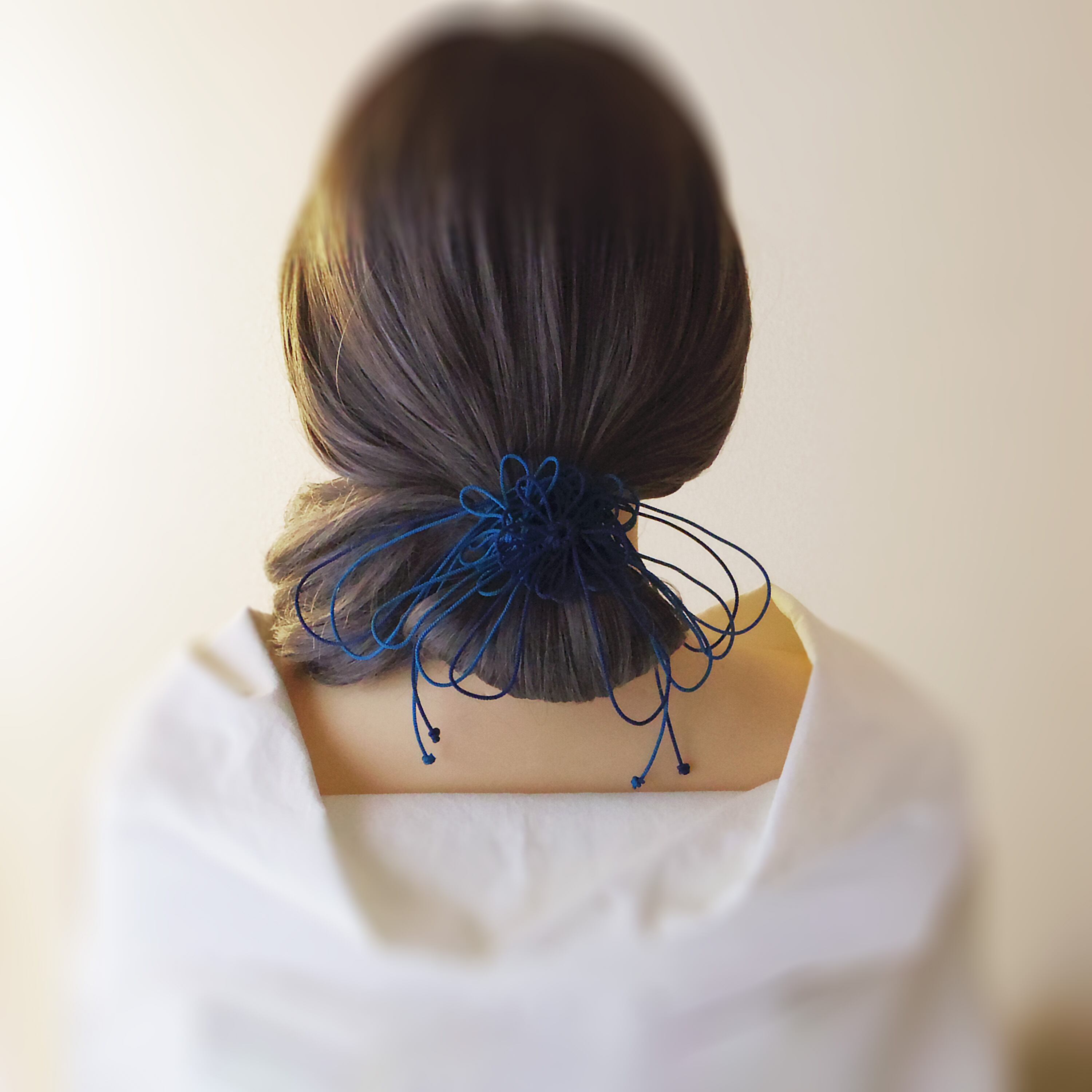 飾り結びヘアゴム「其ノ言ニ時」(濃青×淡青)|着物・浴衣に簡単アレンジで和装ヘア