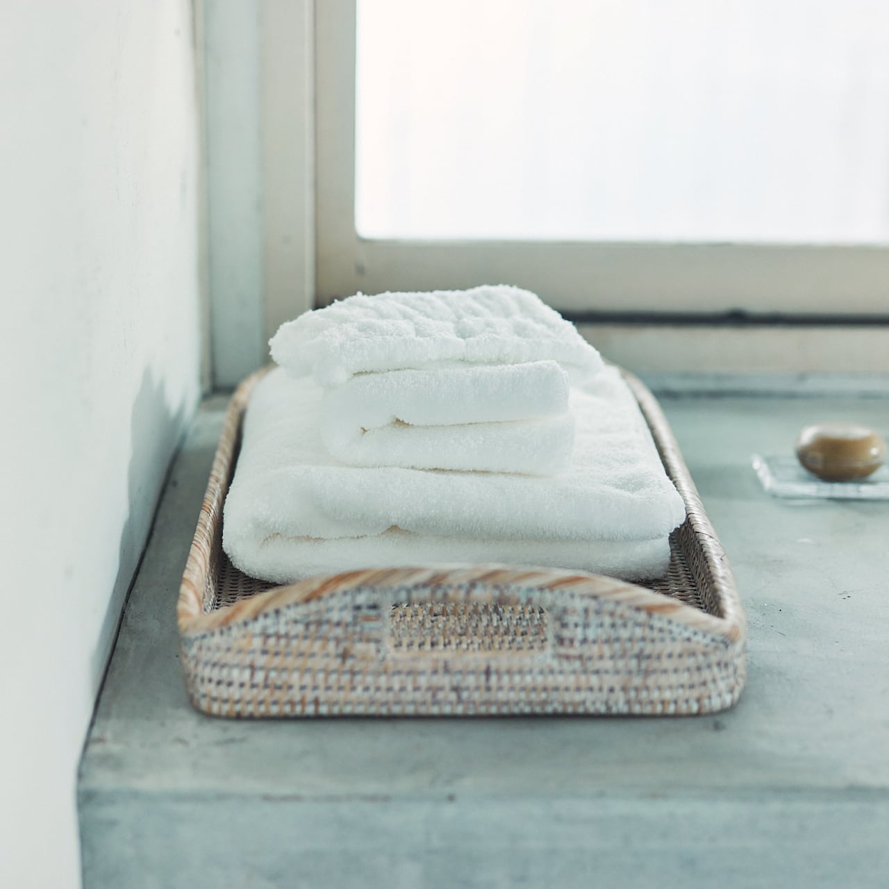 アンベロッペ フェイスタオル | 水とともに生きる 泉州タオル 特設