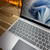 \ 公式ショップ限定価格❣️/ 美品《Surface Laptop Go2》プラチナ Core i5 第11世代 メモリ8GB SSD256GB ノートパソコン 安心サポート&3ヶ月保証付き
