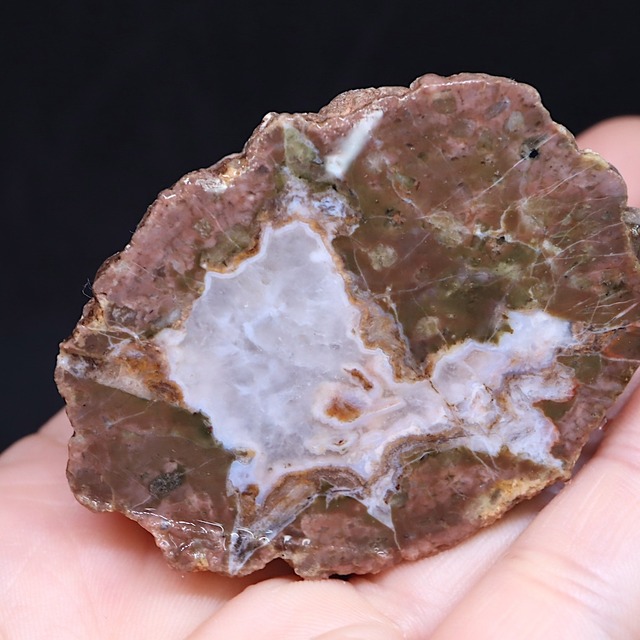 オレゴン州産  サンダーエッグ  原石 水晶 87.9g AG328 瑪瑙 鉱物　天然石 パワーストーン 原石