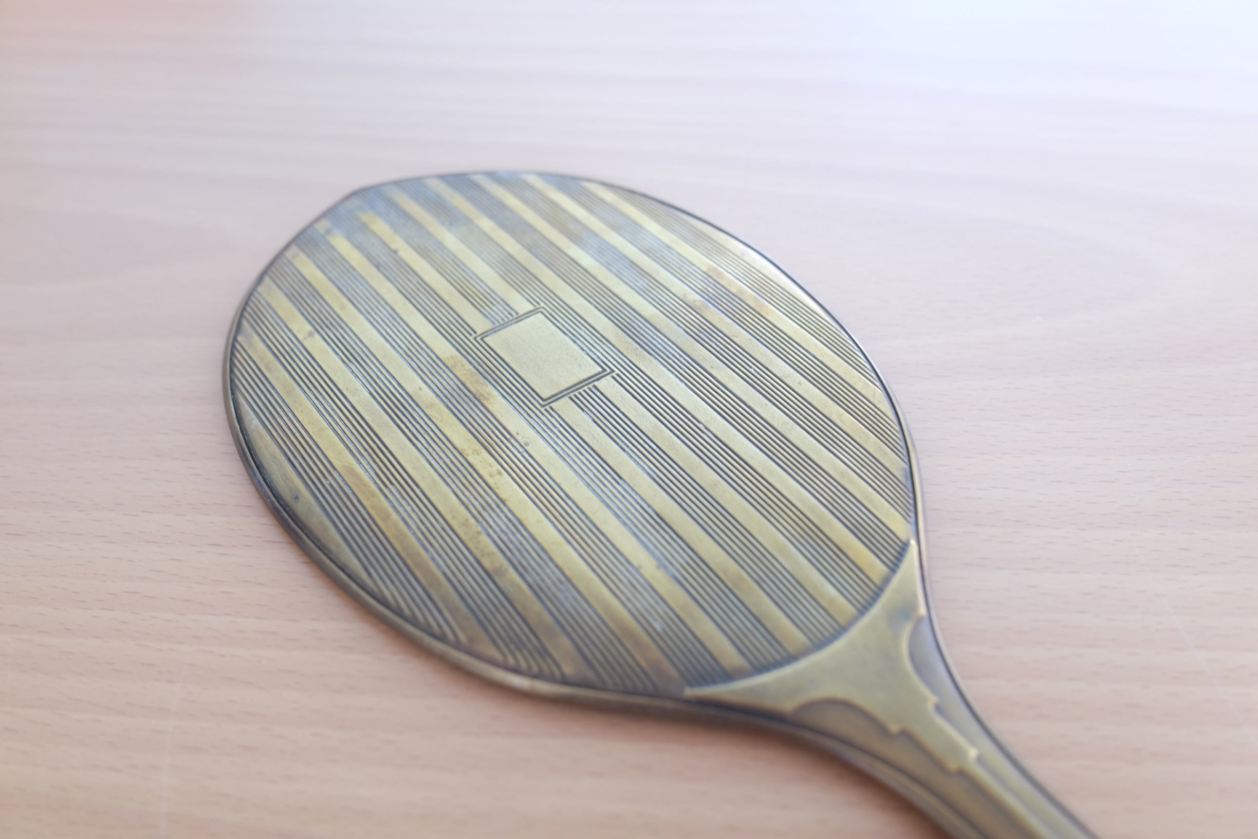 SHISEIDO 資生堂 昭和レトロな薄型手鏡 | a4bwiinblad