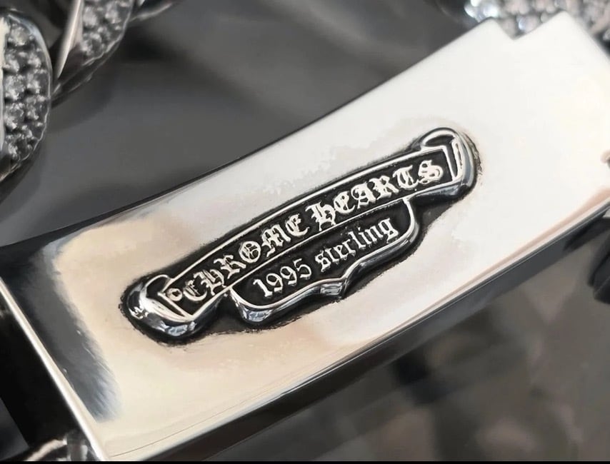 CHROME HEARTS クロムハーツ ダガークラシック フルダイヤ ID