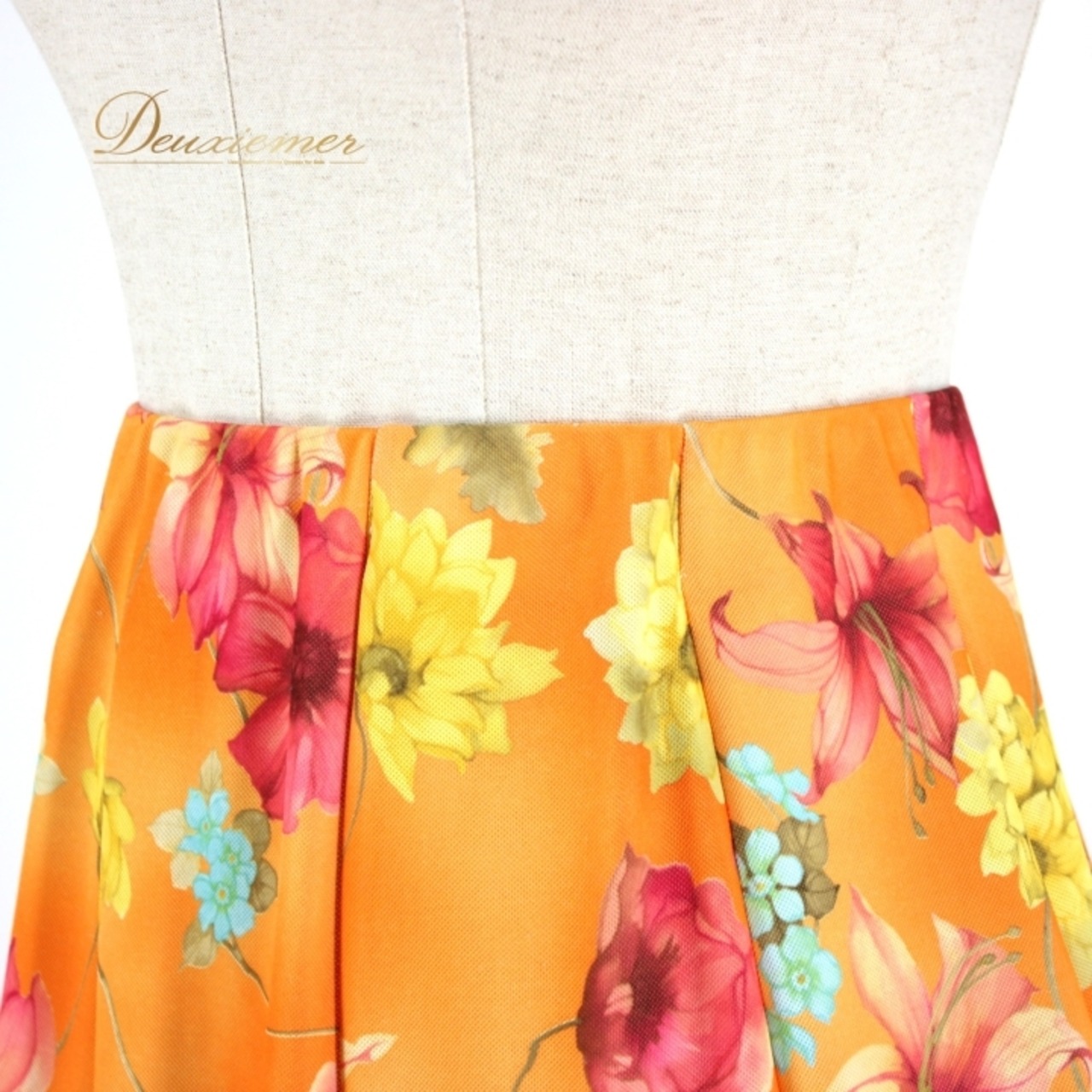 社交ダンス 衣装 スタンダード スカート レッスンウェア オールシーズン オレンジ系 花柄 黄色 水色 レッド系 イエロー系 ブルー系 グリーン系 フレッシュ ビタミンカラー ロングスカート フレアスカート パーティーウェア ダンスウェア おしゃれ スポーツウェア かわいい 着心地抜群 カジュアル 洗練されたデザイン トレンド ビッグフラワー 上品 華やか 伸縮性 シンプル 使いやすい