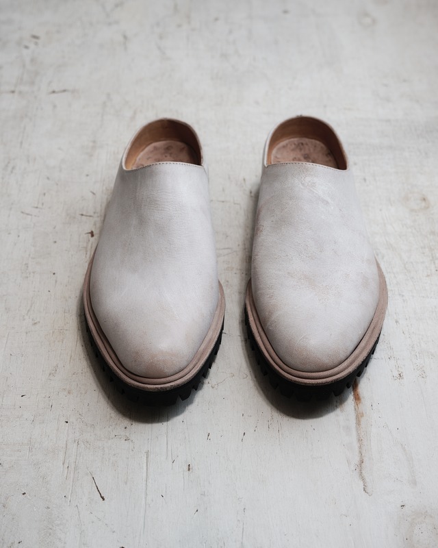One of a kind｜Sabo – White (Bengara dyed cow leather)