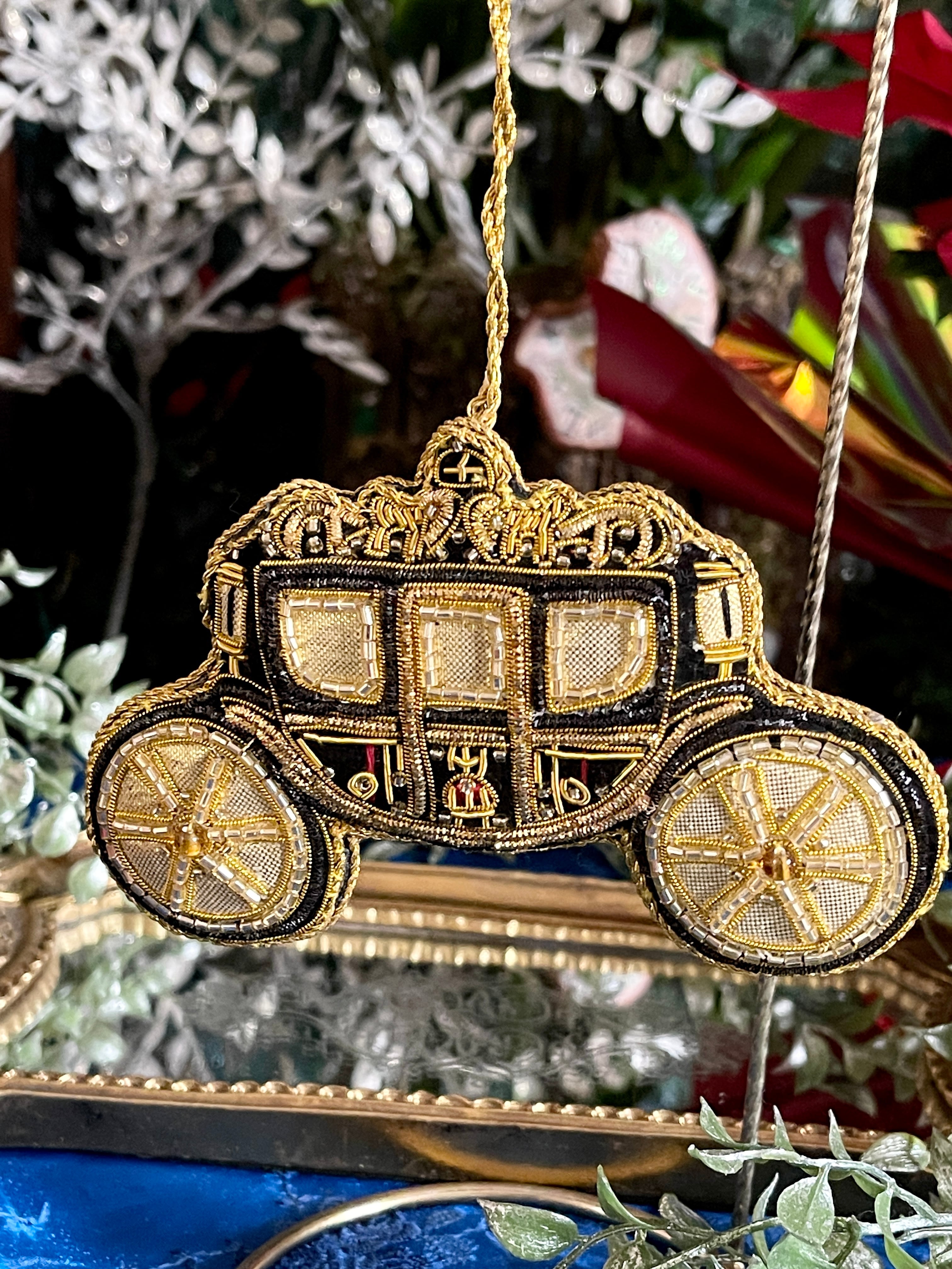 ロイヤルコレクション　バッキンガム宮殿　　馬車　　オーナメント　チャーム　新品 ◇在庫限り◇馬車◇ゴールド◇ステートコーチ◇バッキンガムパレス