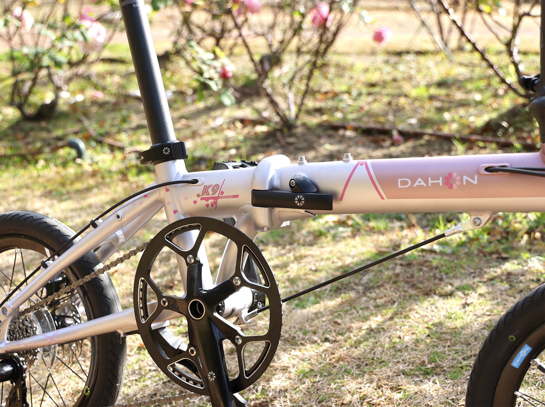 DAHON K9X ピュアリティーピンク 【2026限定モデル】 | LORO ONLINE STORE