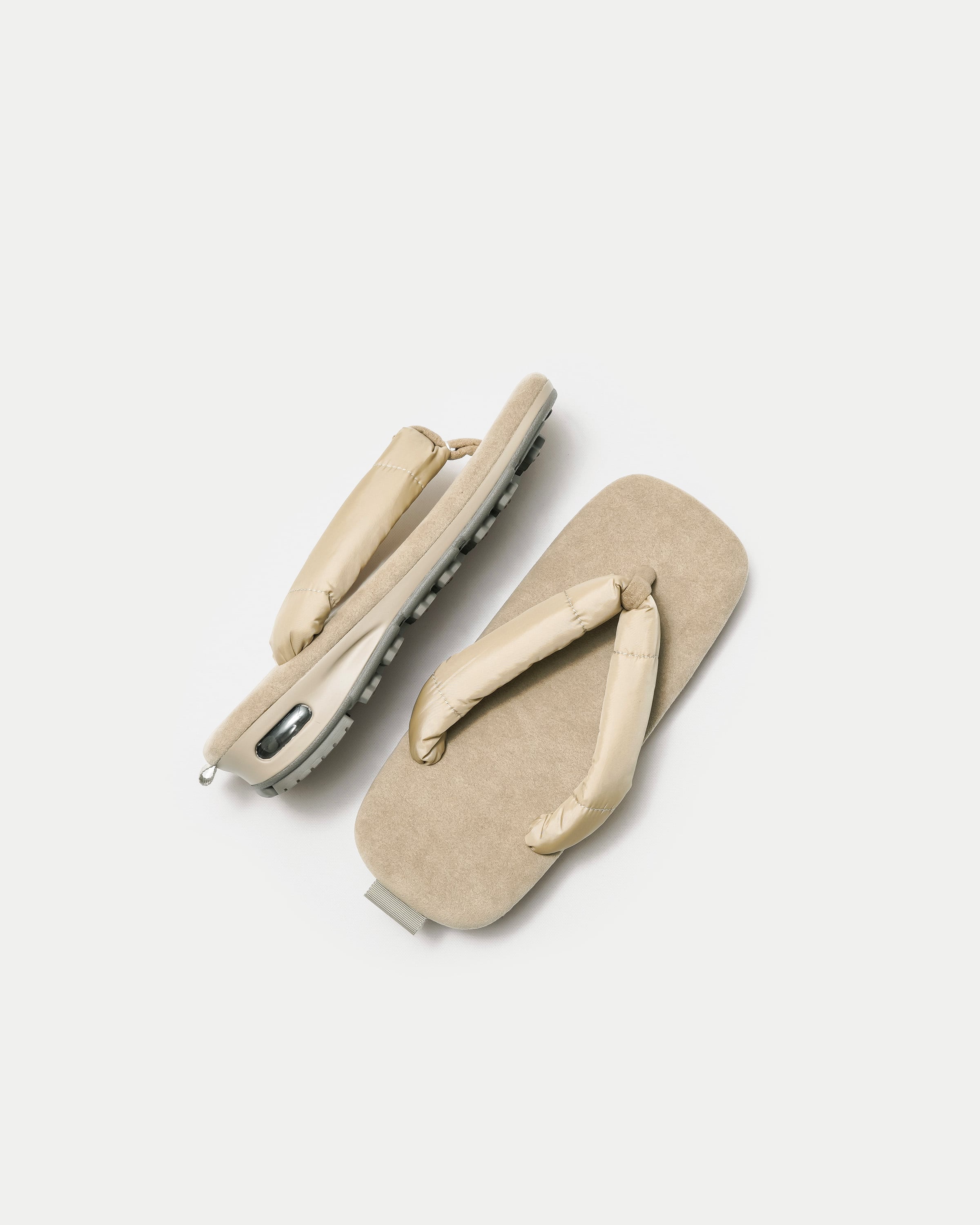SETTA × SNEAKER “ unda ” / SUEDE PADDED TAUPE | goyemon ONLINE STORE