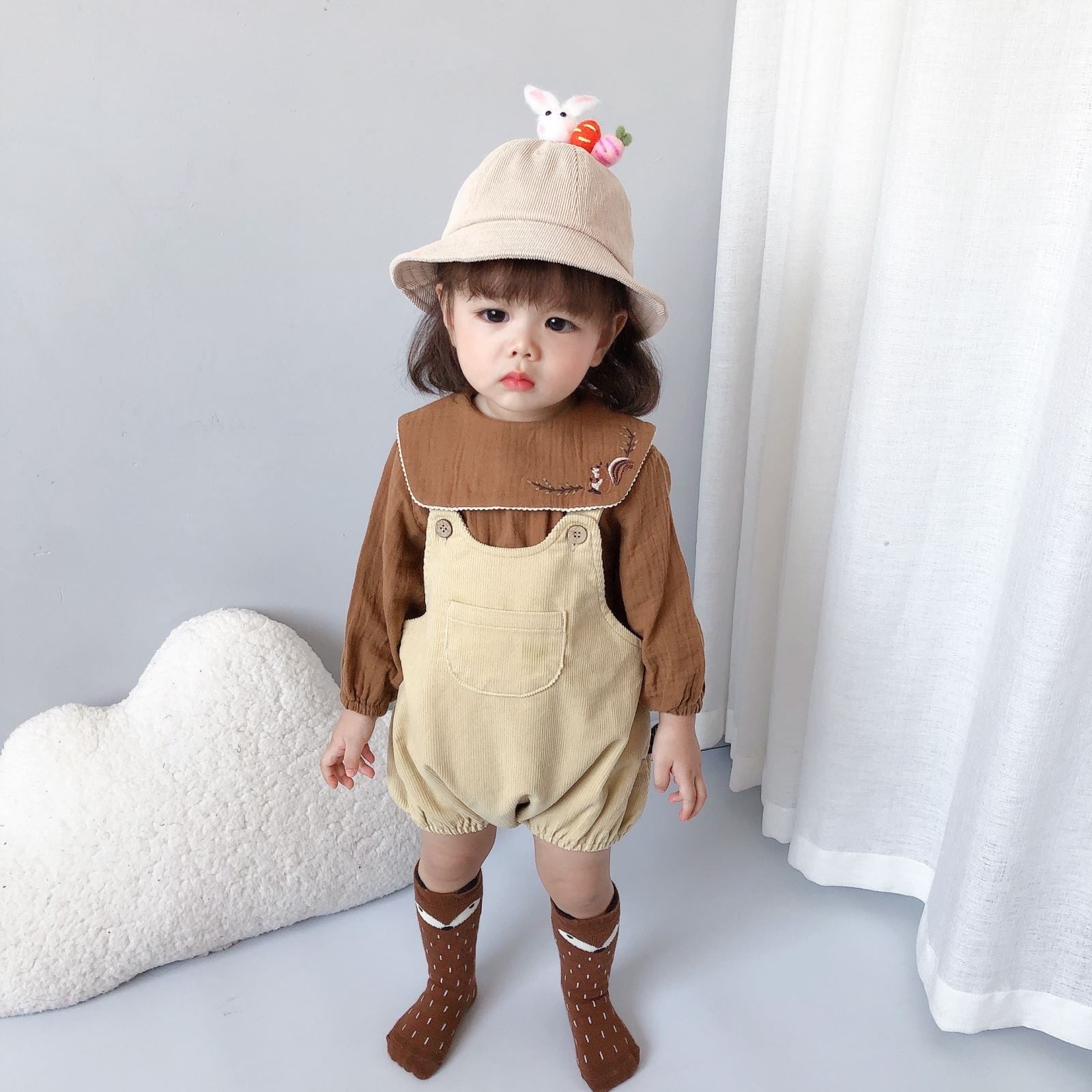新入荷♡コーデュロイサロペットロンパース韓国子ども服ナチュラル