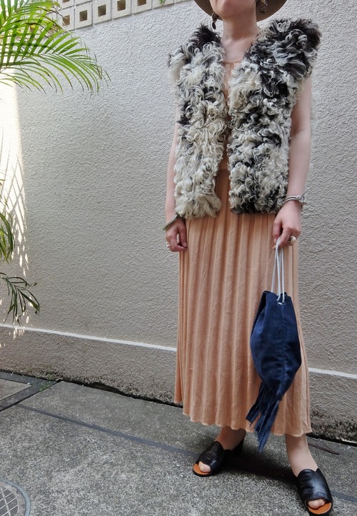 Curly lamb fur vest／ラム ファーベスト