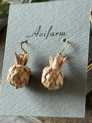 月桃パイナップルピアス