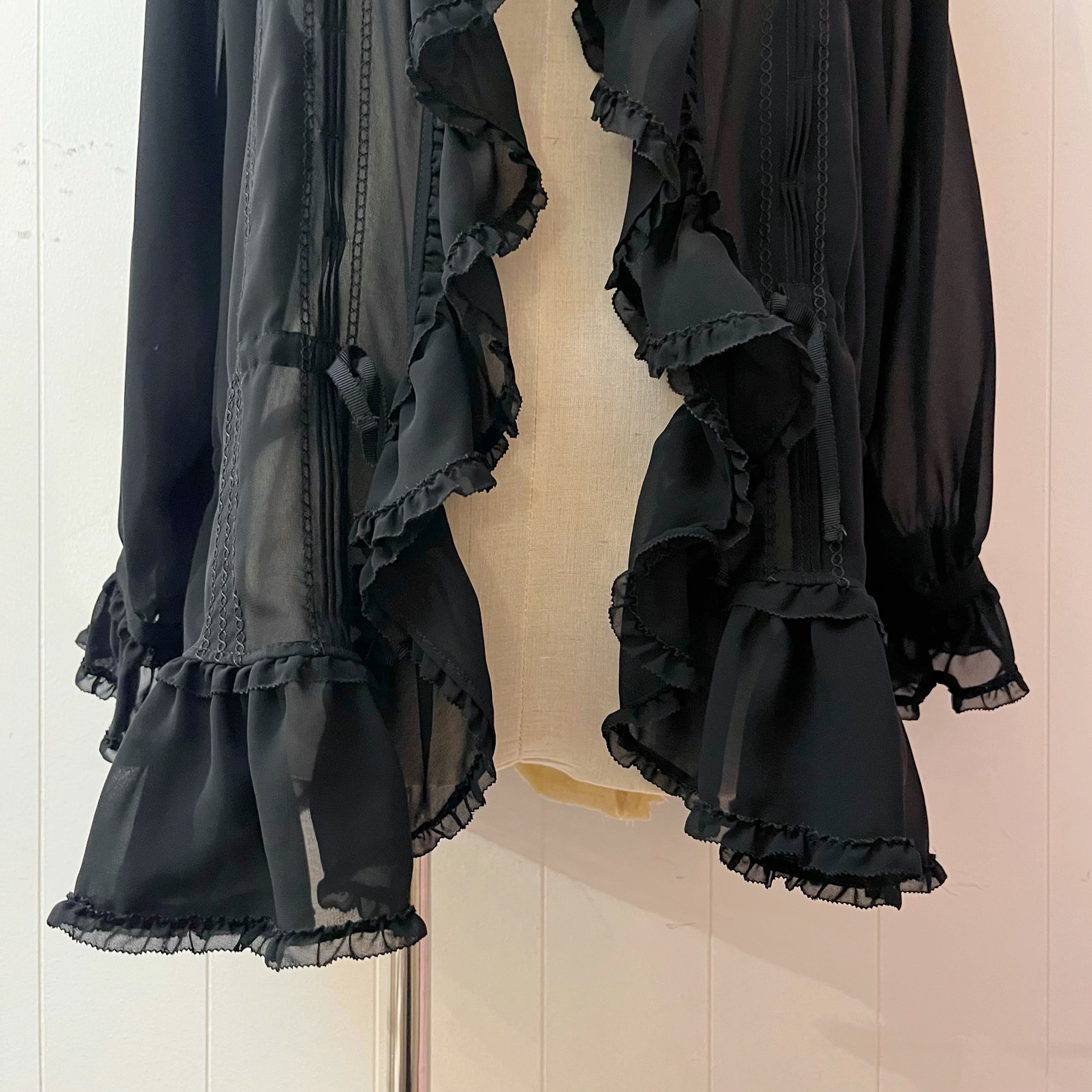 black ribbon frill lace blouse