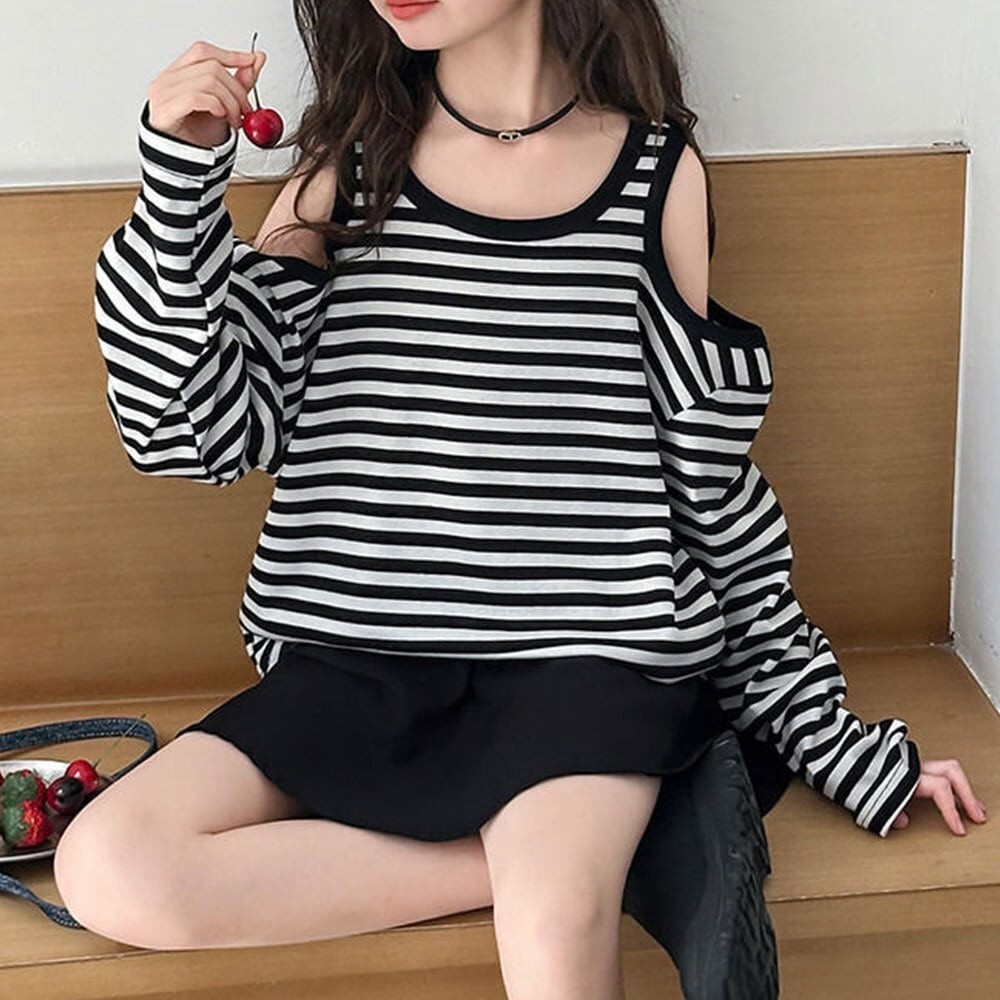 【送料無料】 子供服 女の子 肩開き スウェット シャツ 長袖 春秋 韓国 おしゃれ ボーダー柄 オフショルダー かわいい カジュアル 小学生 キッズ ゆったり 韓国ファッション 大人可愛い 大人女子