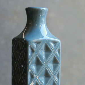 北欧感じる、陶器の上品なフラワーベース 3