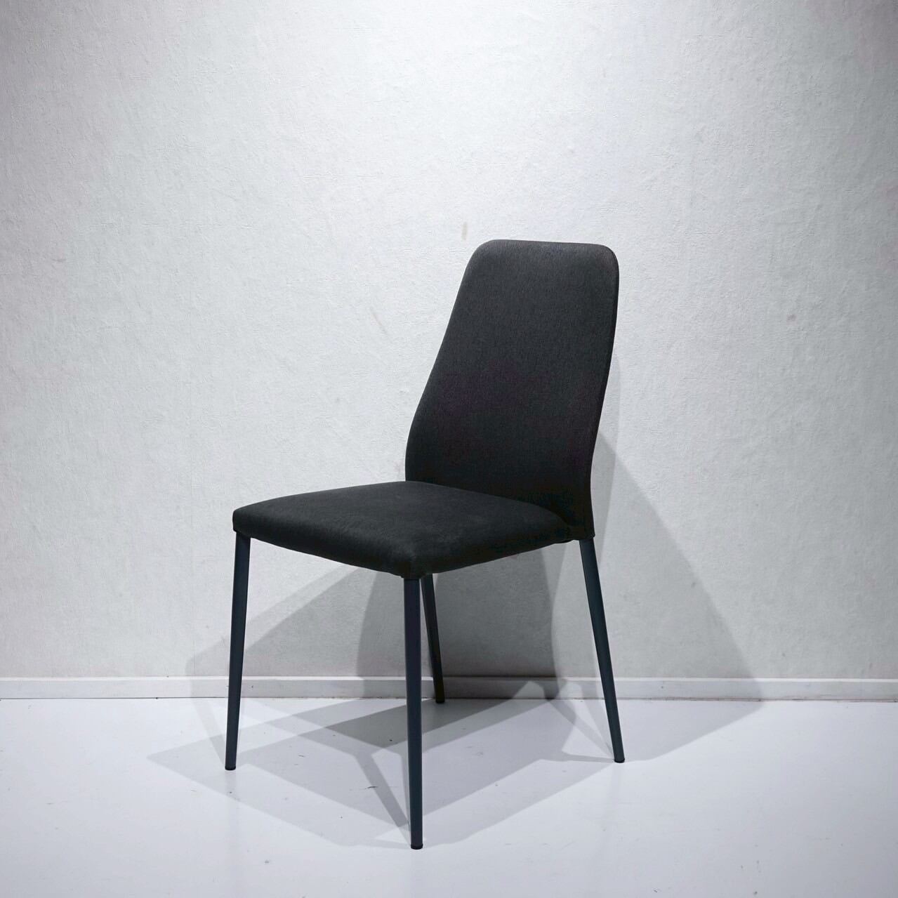 BoConcept ボーコンセプトダイニングチェア ファブリック スチール脚