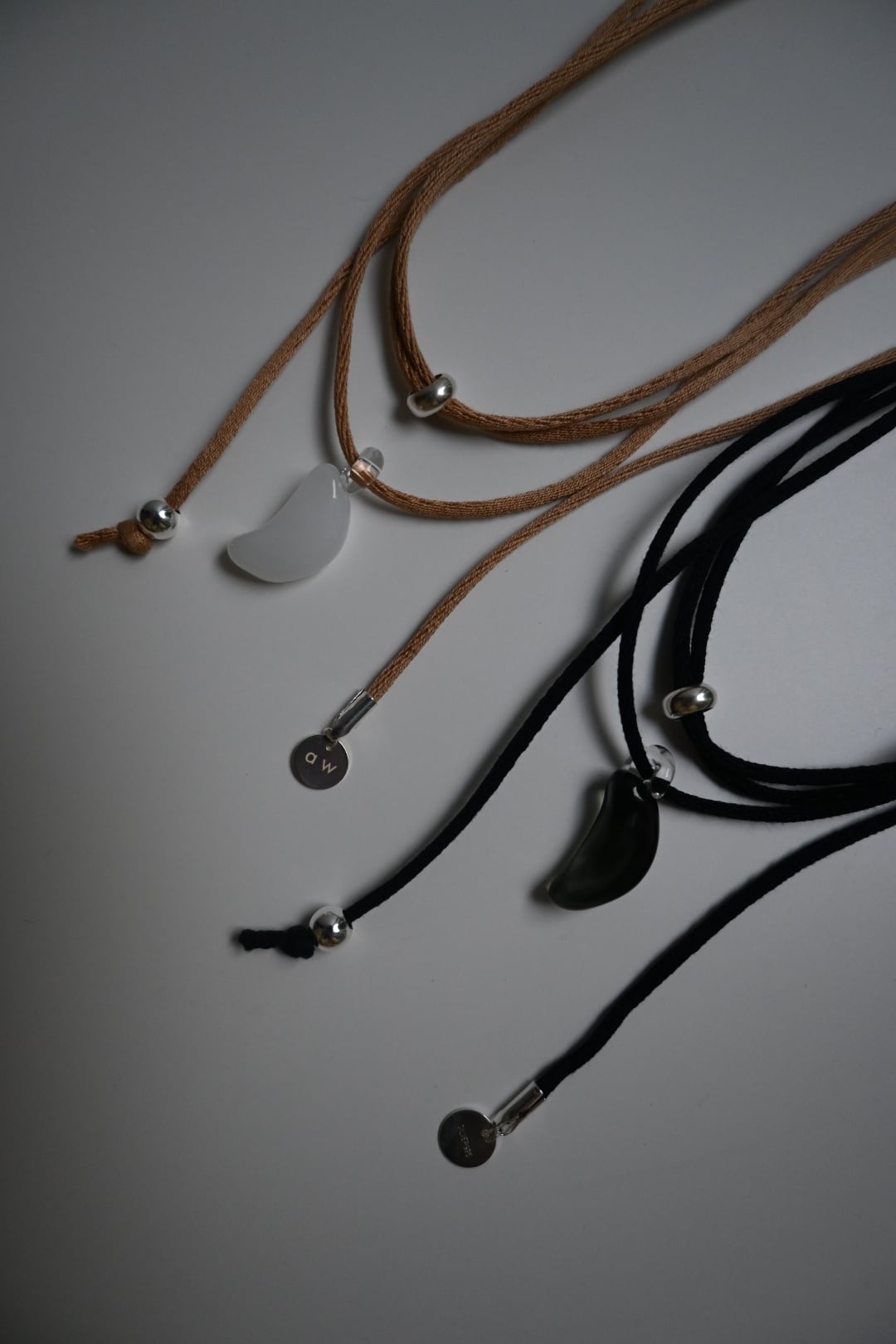 【moon phases】long cord necklace