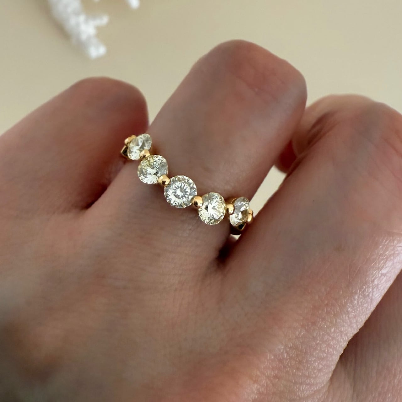 スペシャルカットダイヤモンド Vリング 1.032ct K18イエローゴールド