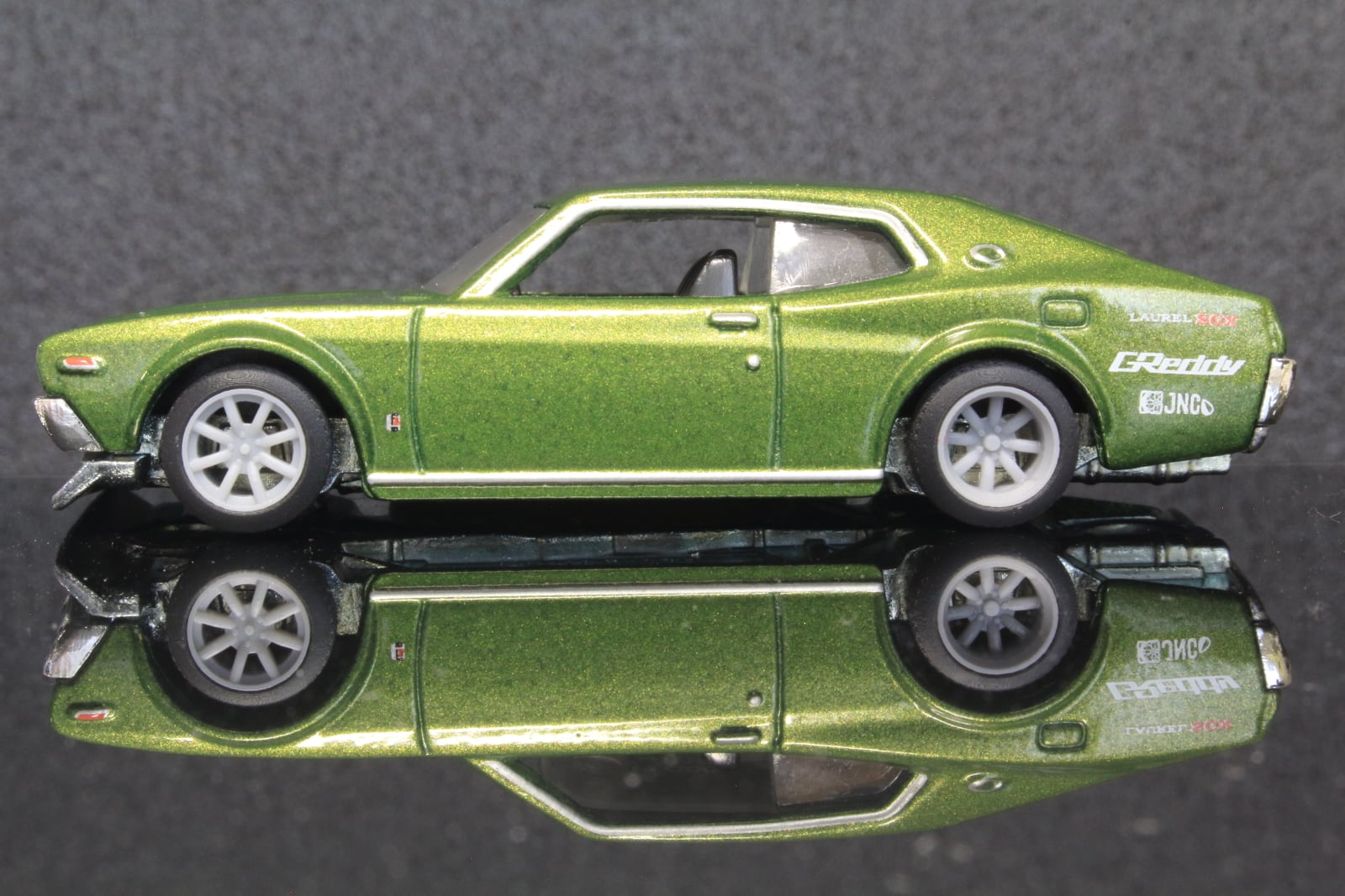 7mm 8本スポーク 4穴 5穴 タイプ 3Dプリント ホイール 1/64 未塗装 W70