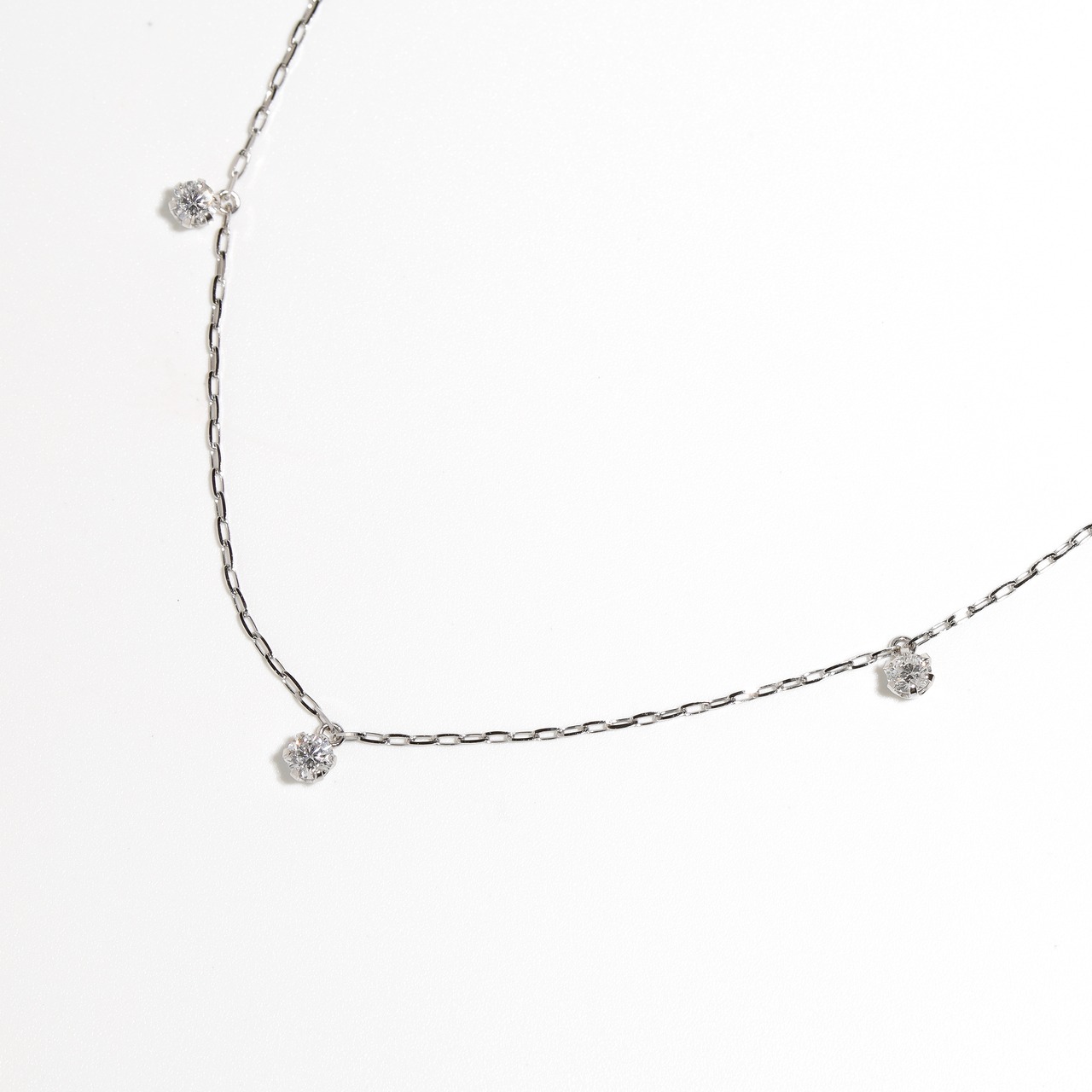 H&C ダイヤモンド ステーションネックレス pt900 / 0.301ct