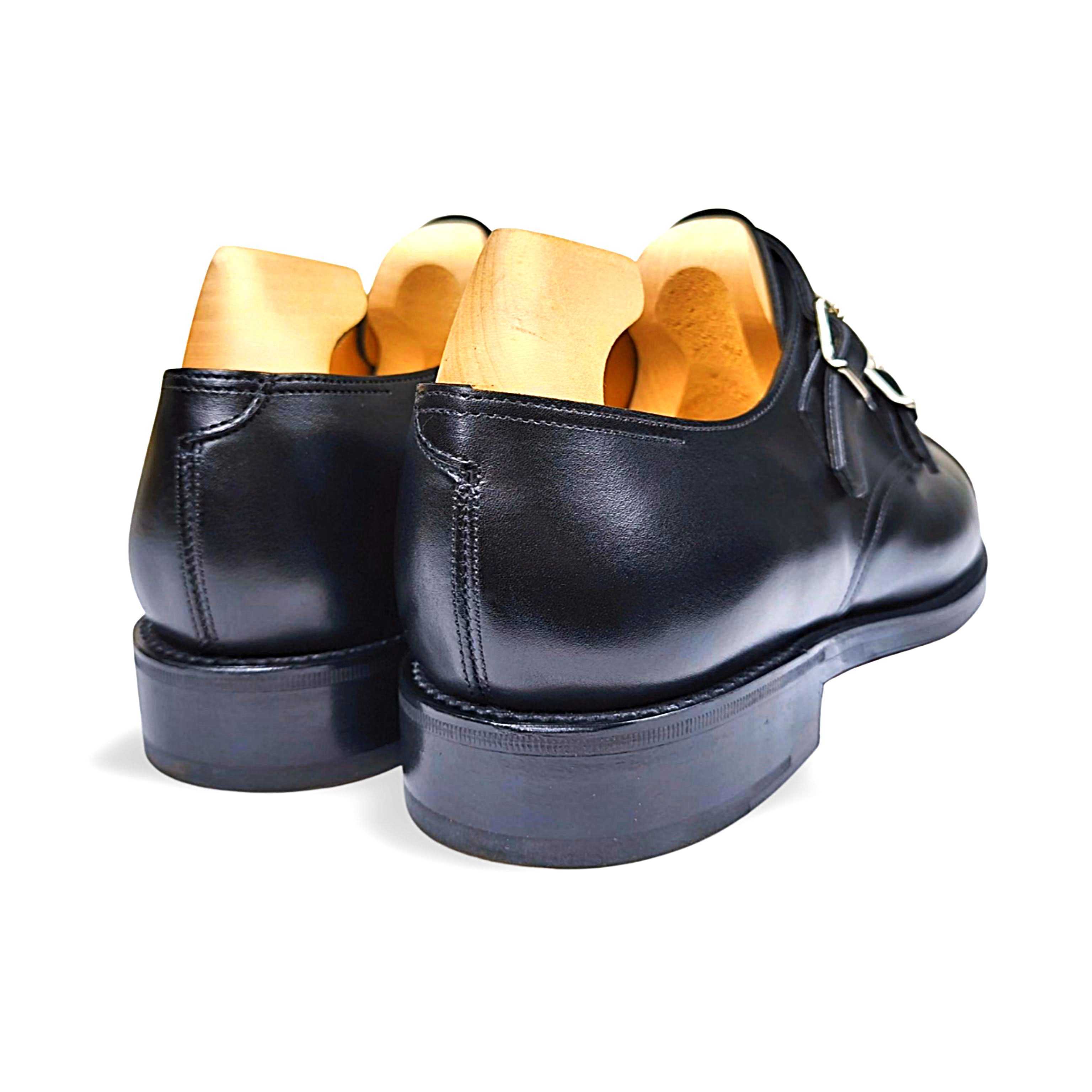 定価30万 現行ロゴ希少 レア 8E ジョンロブ ウィリアム スエード ブラック 定価30万 現行ロゴ希少 レア 8E ジョンロブ ウィリアム スエード ブラック