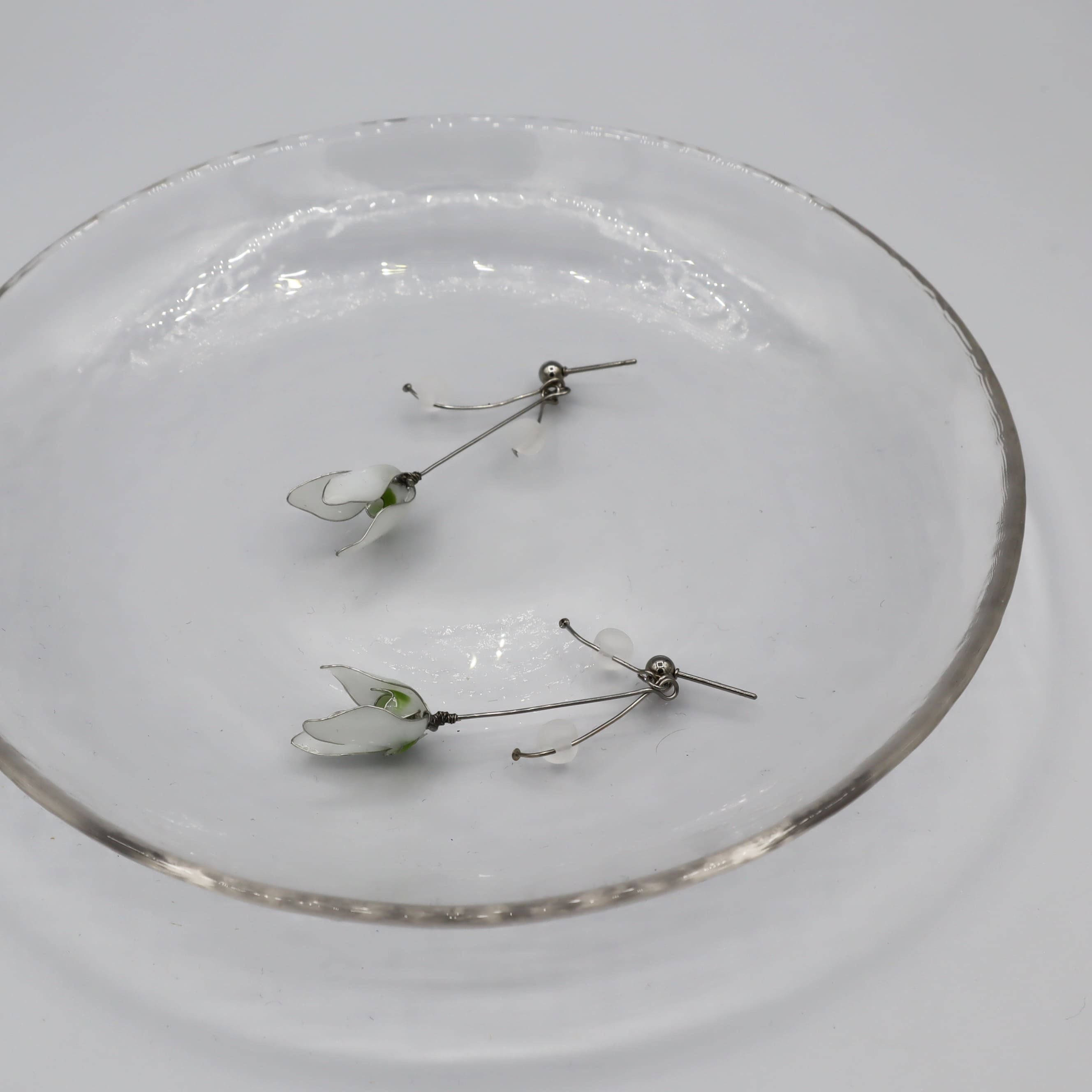 snowdropピアス