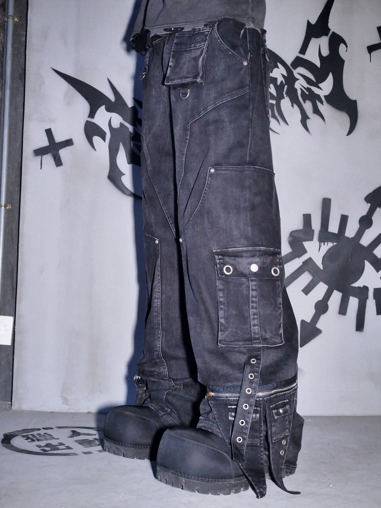 Phantomhunter Wide-Leg Washed Black Jeans