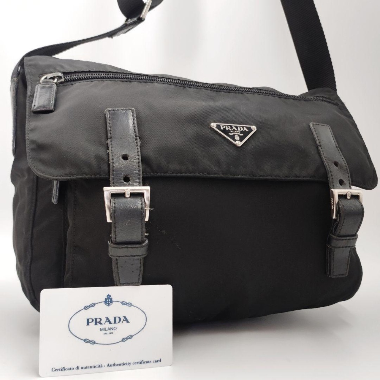 プラダ ナイロン テスート ブラック ショルダーバッグ 三角プレート  