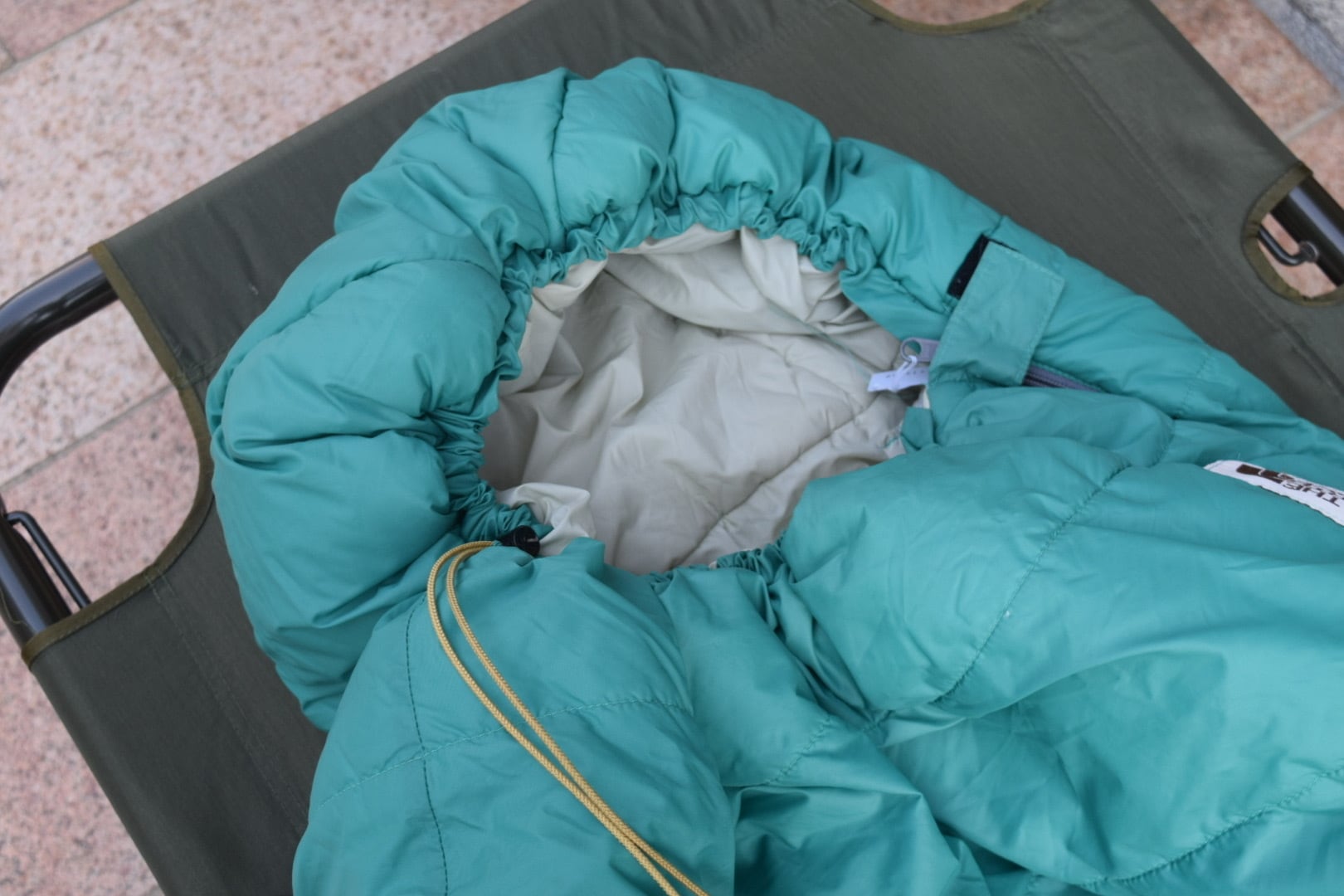 USED 80s THE NORTH FACE Sleeping Bag | LODGE heavy&duty outdoor