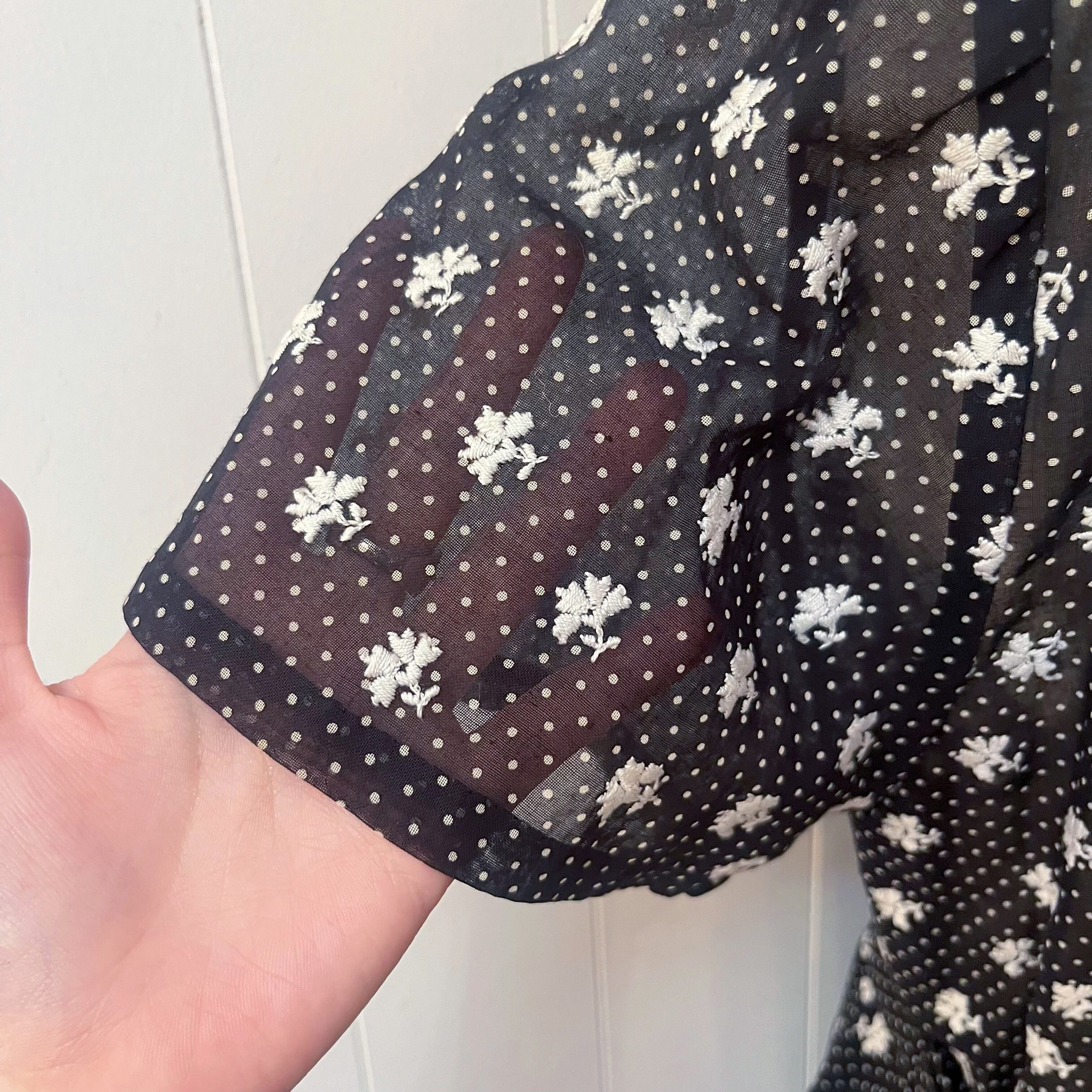 black dot scallop collar one-piece