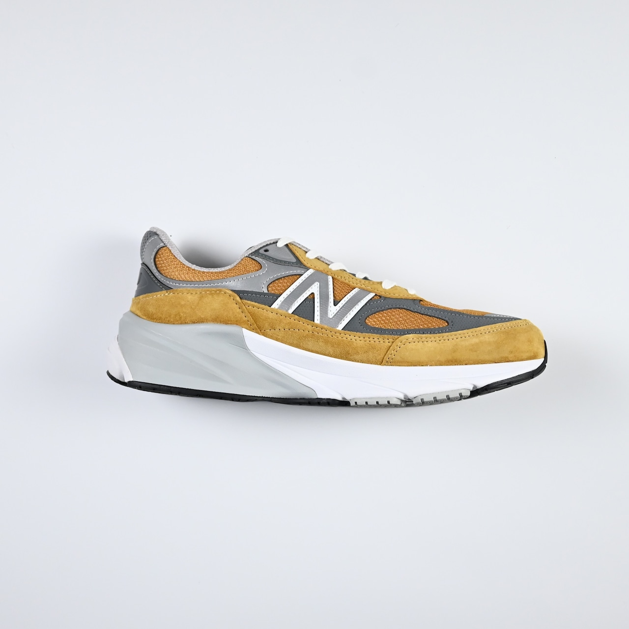 New Balance Made in USA 990 V6