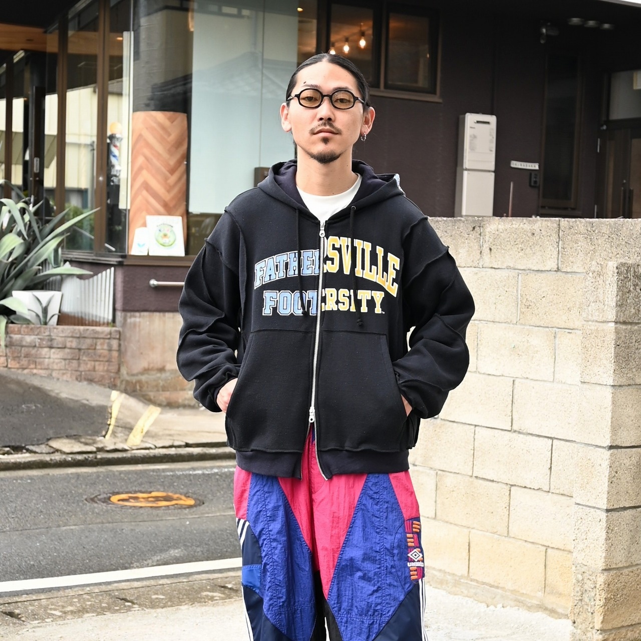 CHANGES / SWITCHING HOODIE(1)ブラックネイビー