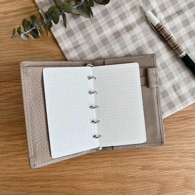 マイクロ5サイズ/やさしい4mm方眼リフィル