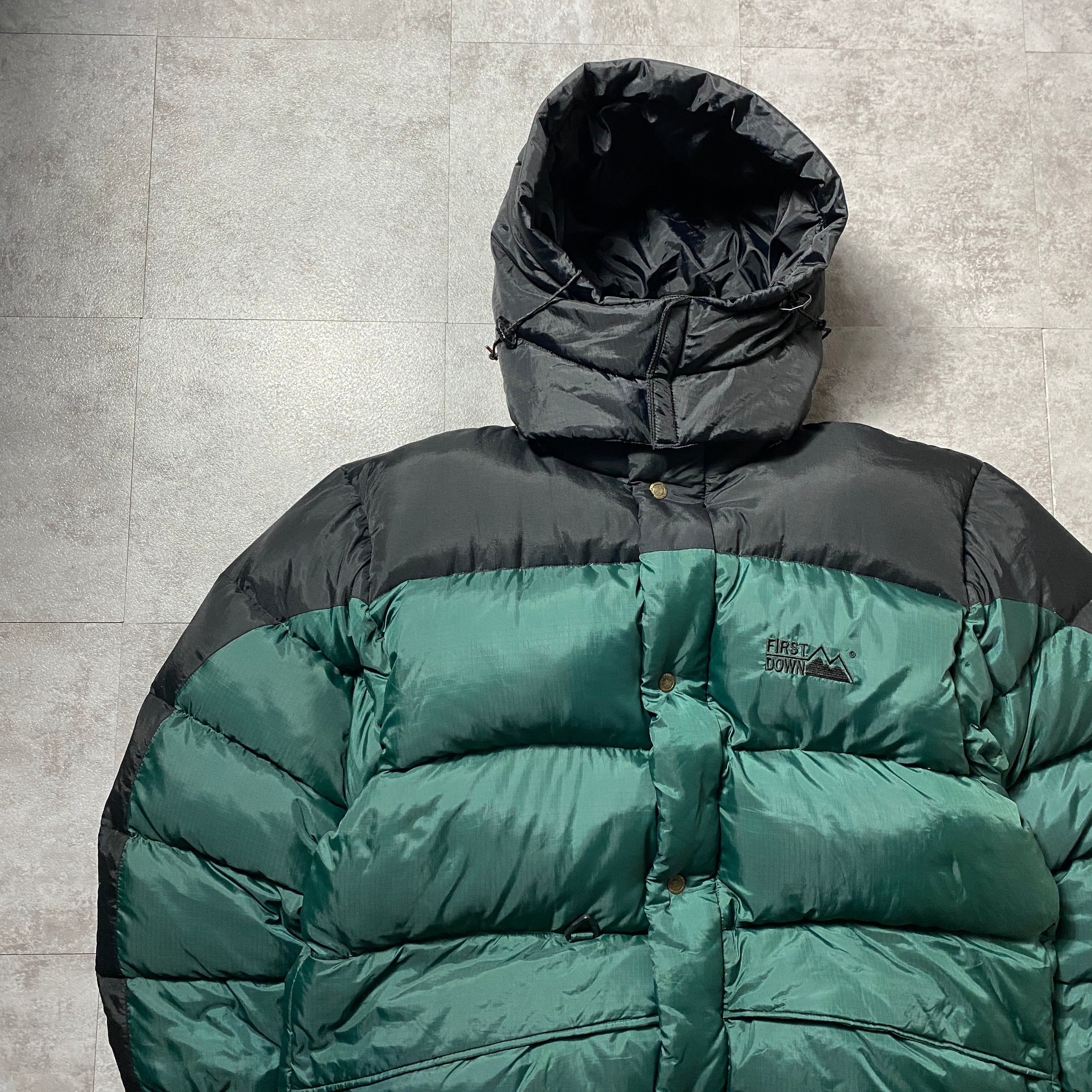 90's 00's FIRST DOWN ファーストダウン 刺繍ワンポイント バイカラー