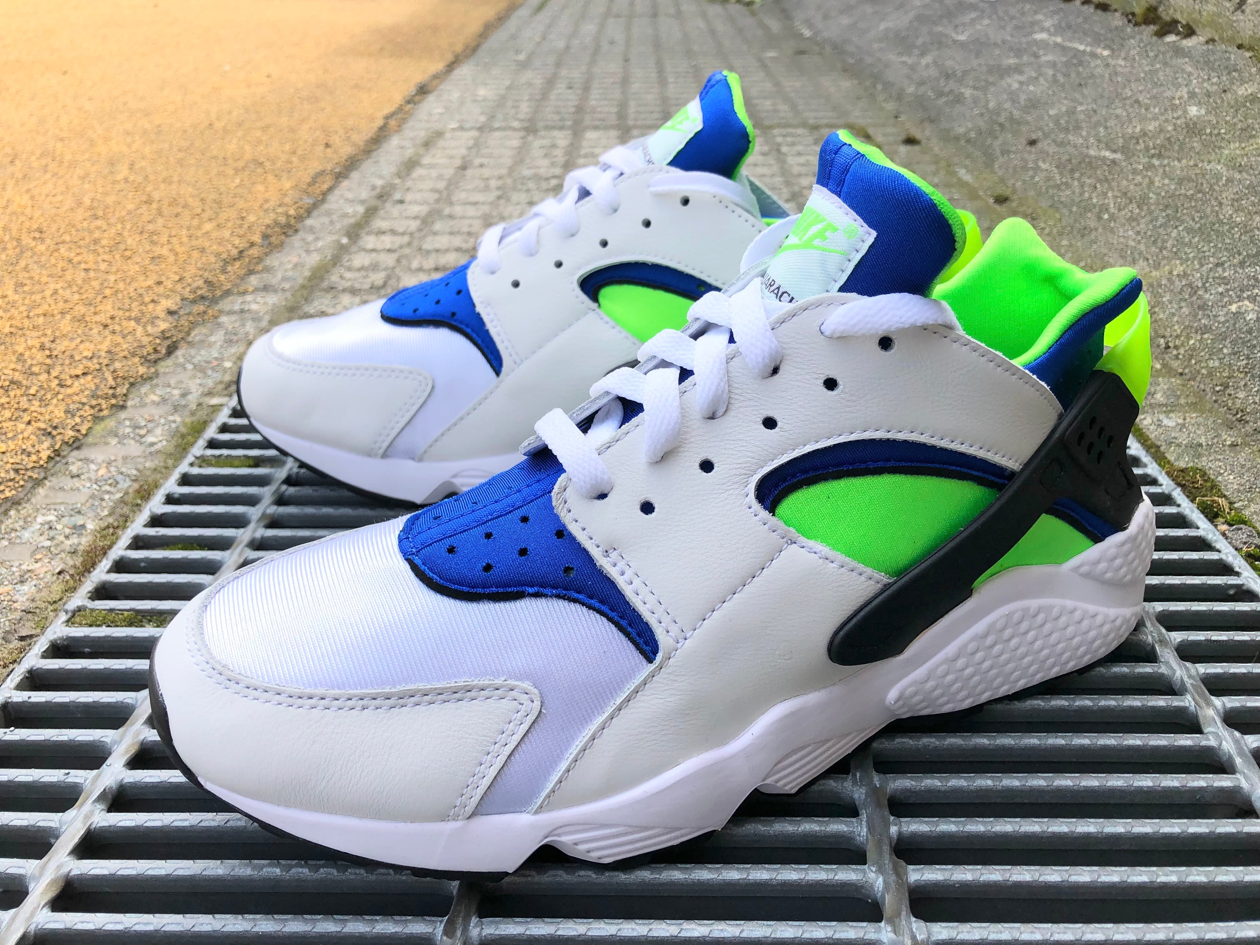 オリジナル復刻AIR HUARACHE SCREAM GREEN新品25.5cm