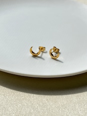 Moon pierce