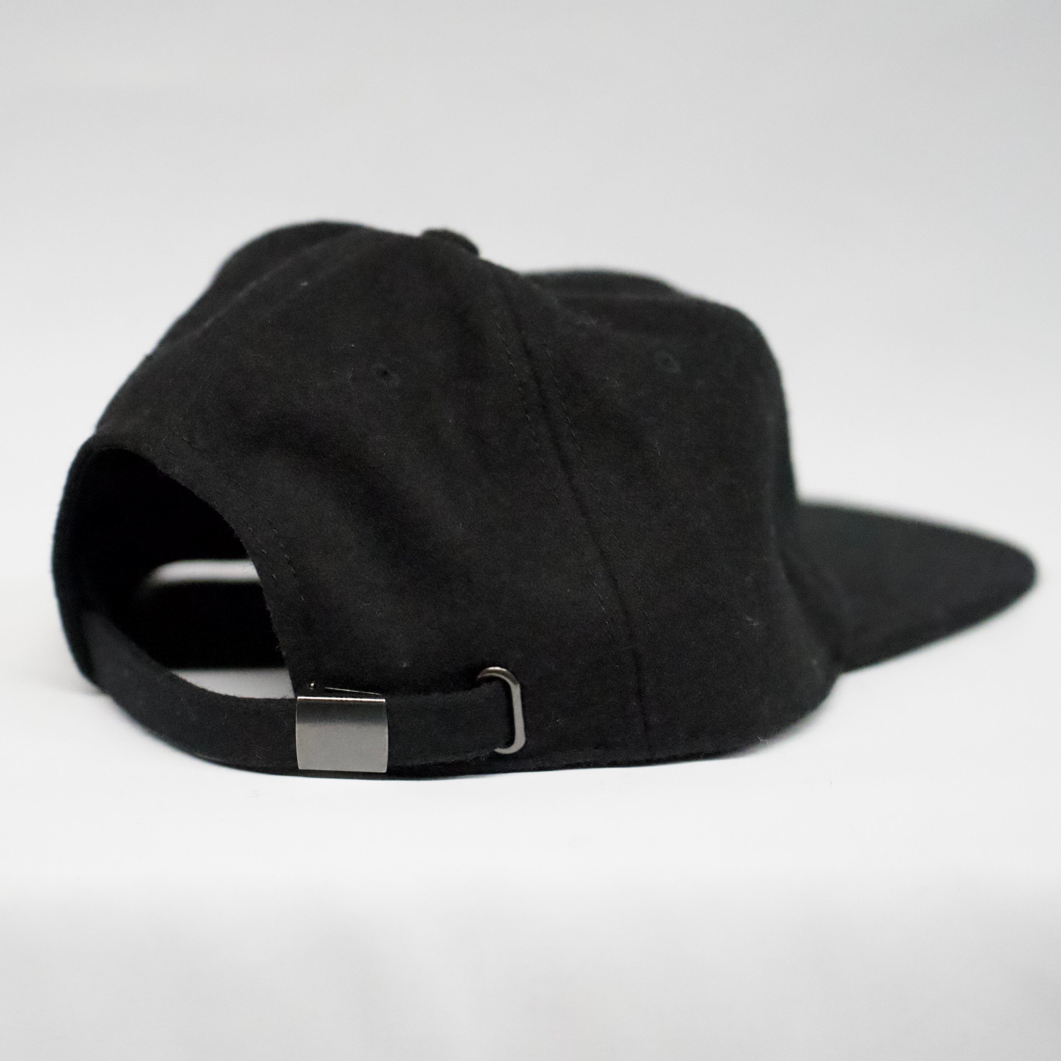 OFF LINE CLUB CAP | COLONISTA