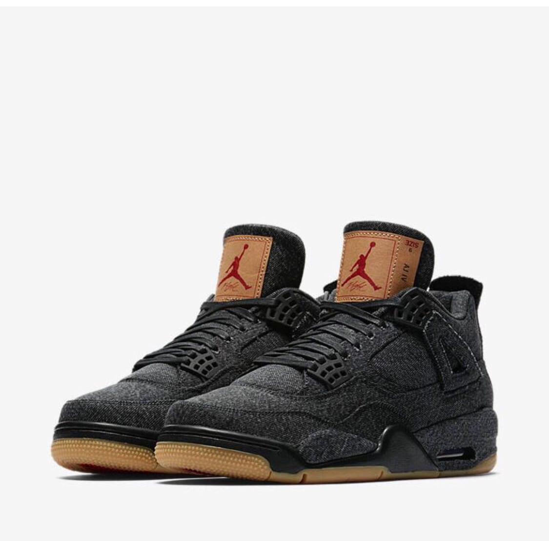 NIKE × LEVI’S AIR JORDAN 4 "BLACK DENIM"