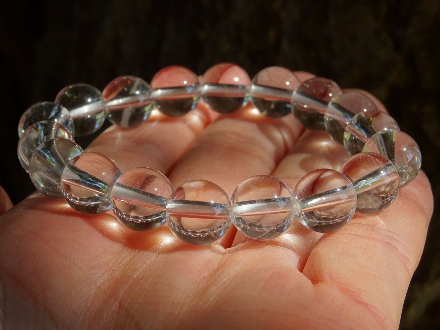 メルーの水晶ブレスレット（High Quality,10mm×18） ~Pureness,ひかり