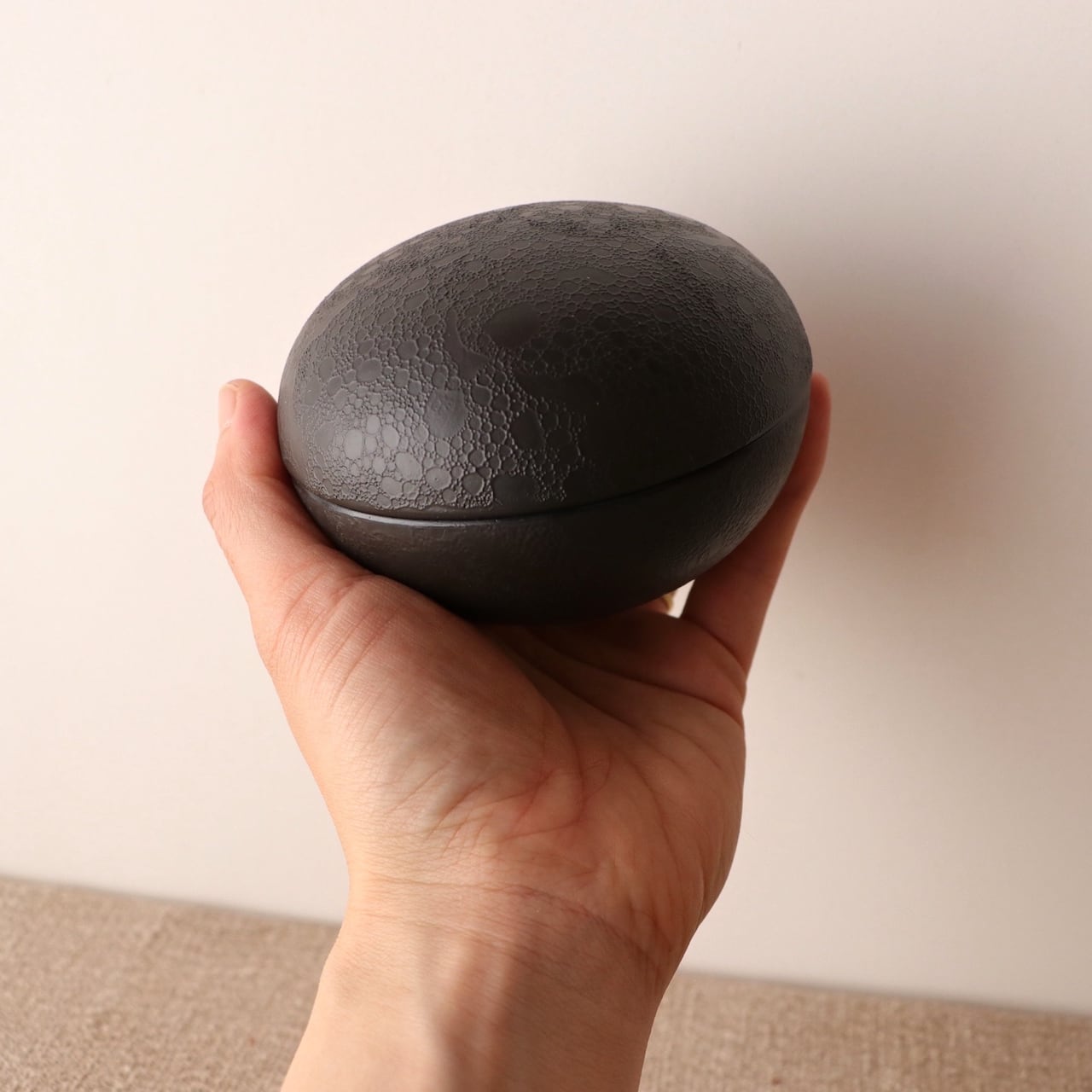 黒泡 ボンボニエール Black form Bonbonniere | 吉右エ門製陶所 黒泡 ボンボニエール Black form Bonbonniere | 吉右エ門製陶所