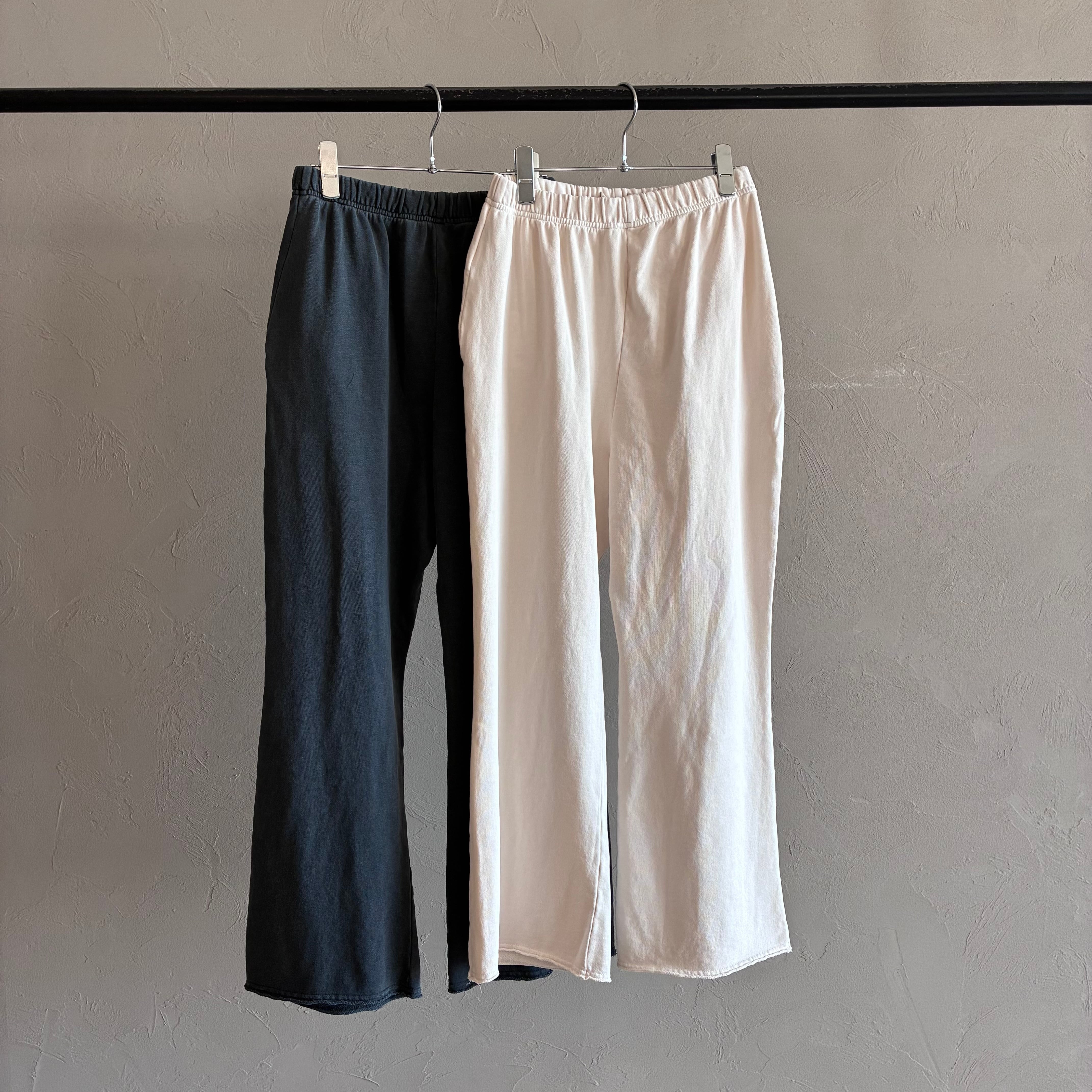 CLOCHE 】スウェットセミフレアパンツ | valance 福井｜レディース
