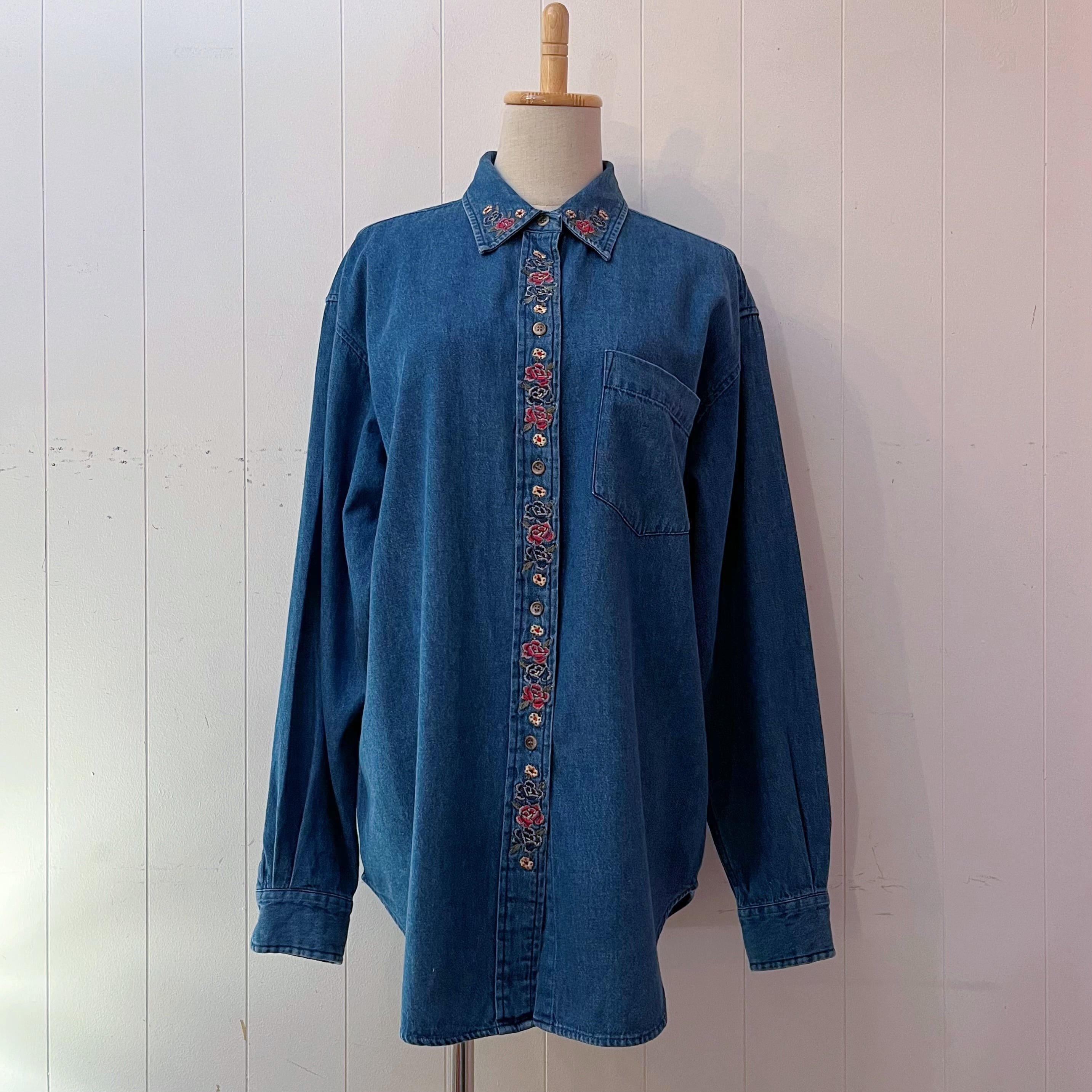 rose embroidery denim shirt