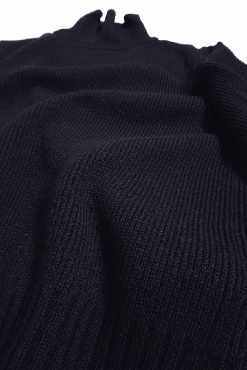 Hand Framed High Neck P/O　