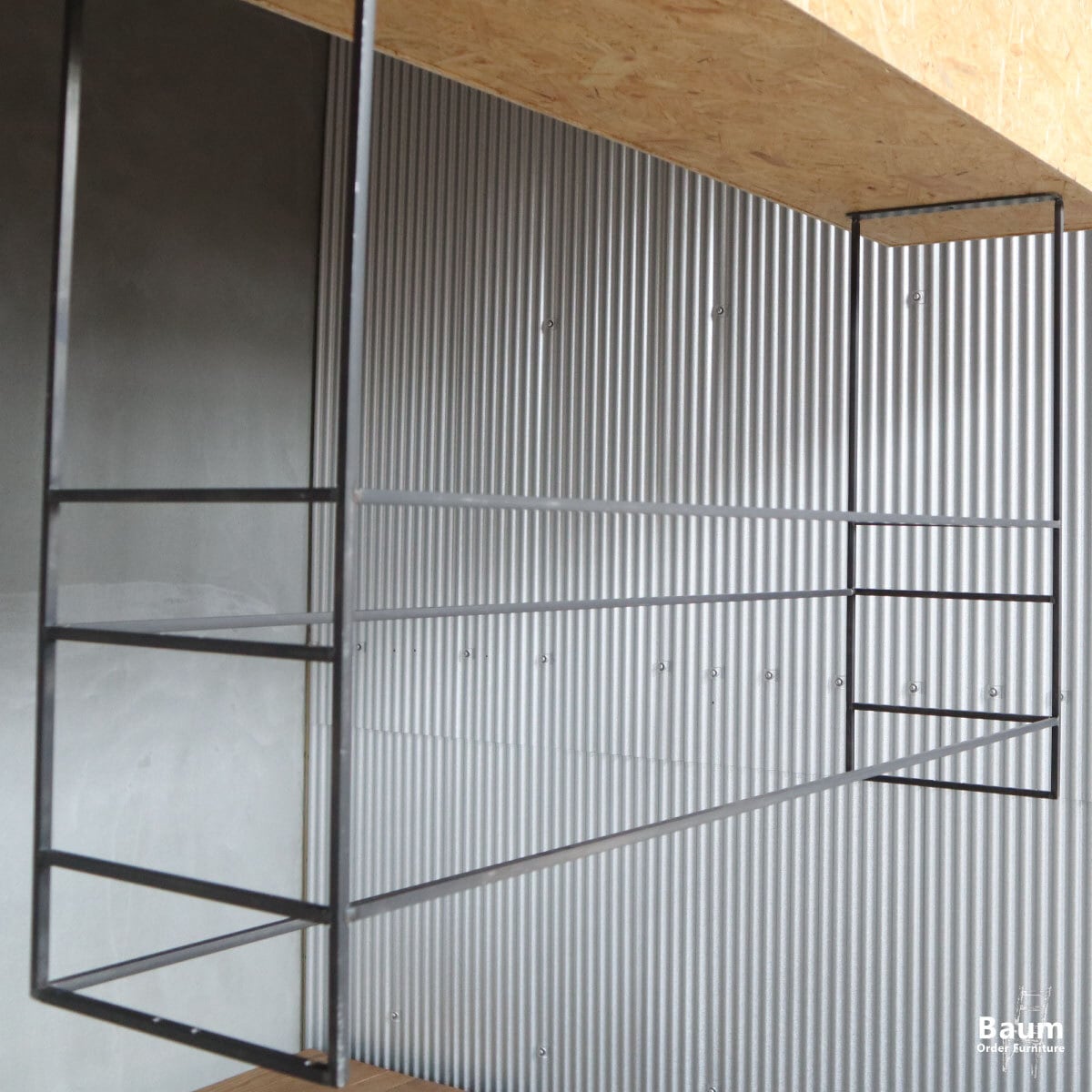 溶接工が作ったアイアンシェルフ ハンギングシェルフ 吊り棚 壁面取付可能