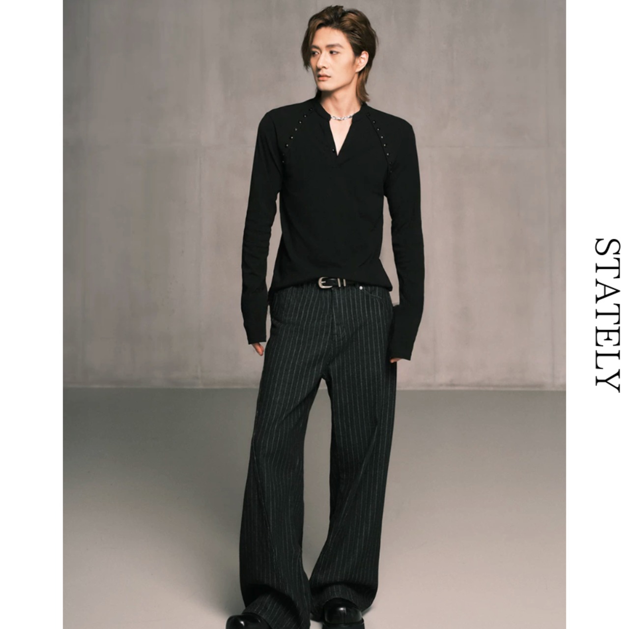 Button Line スリムVネックトップス/2color_T31・画像4