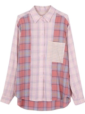 ピンクチェックシャツ